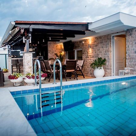 Apartmán Luxury Penthouse With Private Pool Preveza Exteriér fotografie